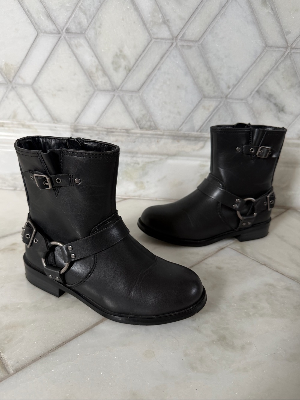 Size 12 Girls Steve Madden Black Boots